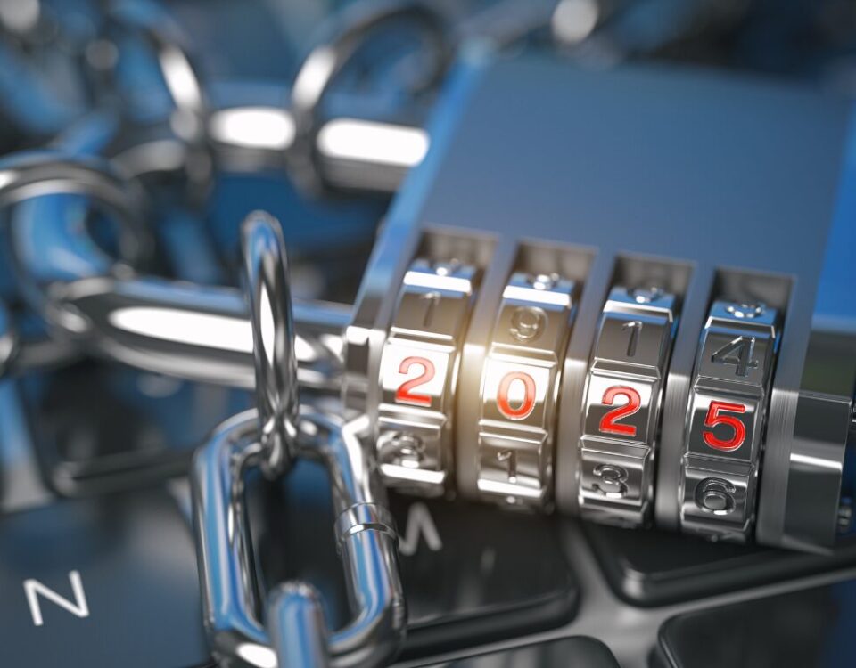 Immagine che contiene un lucchetto per la Cybersecurity 2025